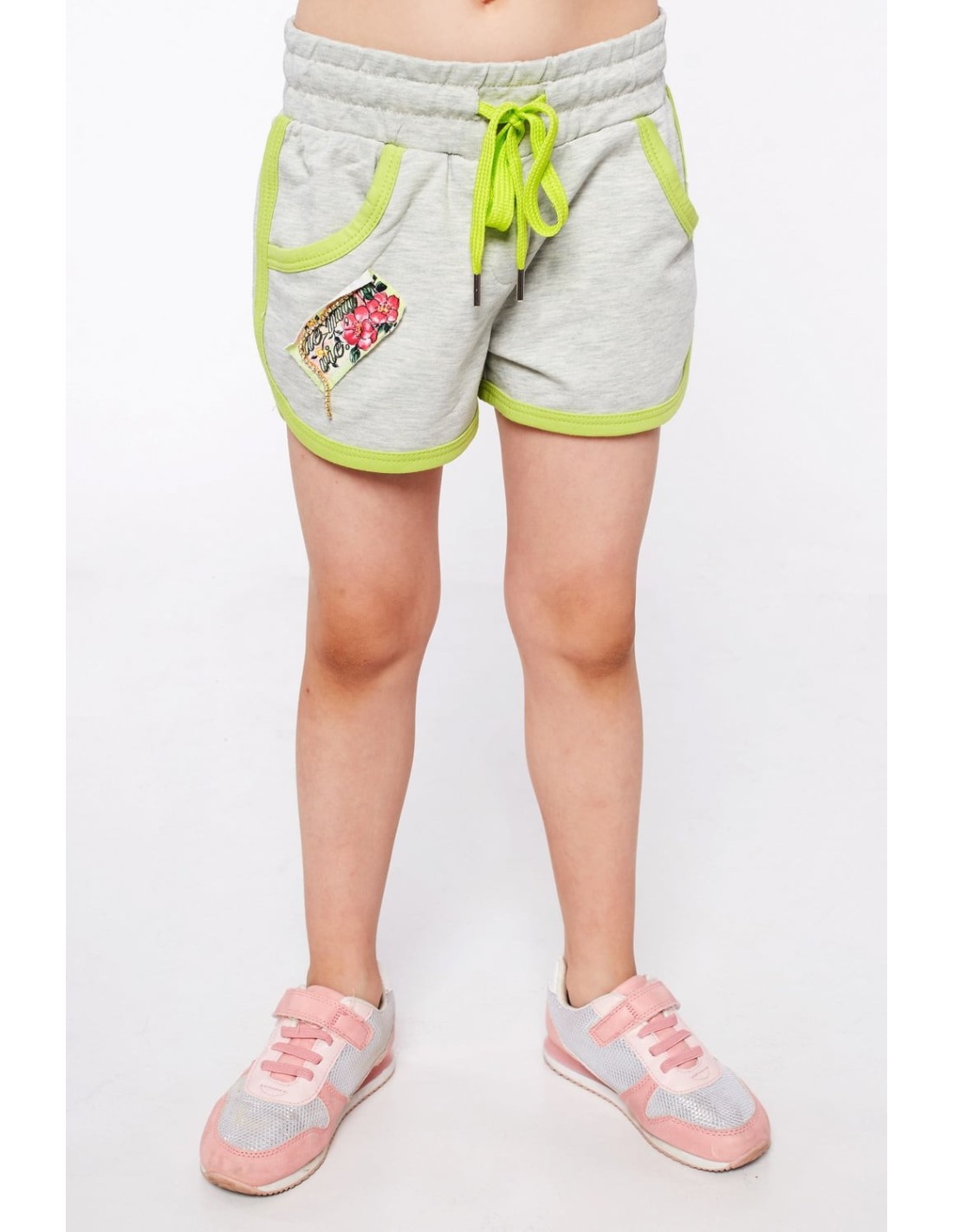 Girls\' shorts with an application, green NDZ0756 - Online store - Boutique